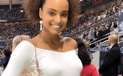 蘑菇视频HD在线